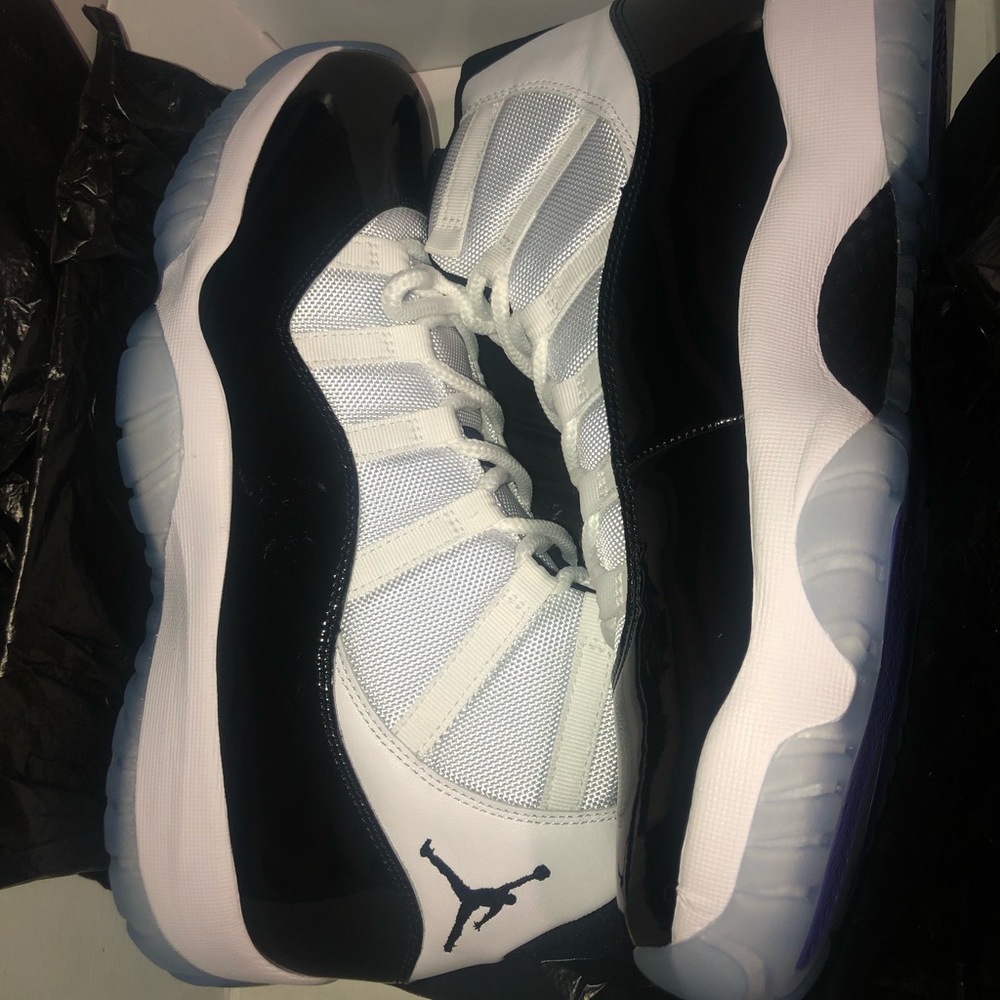 Jordan 11 Concord